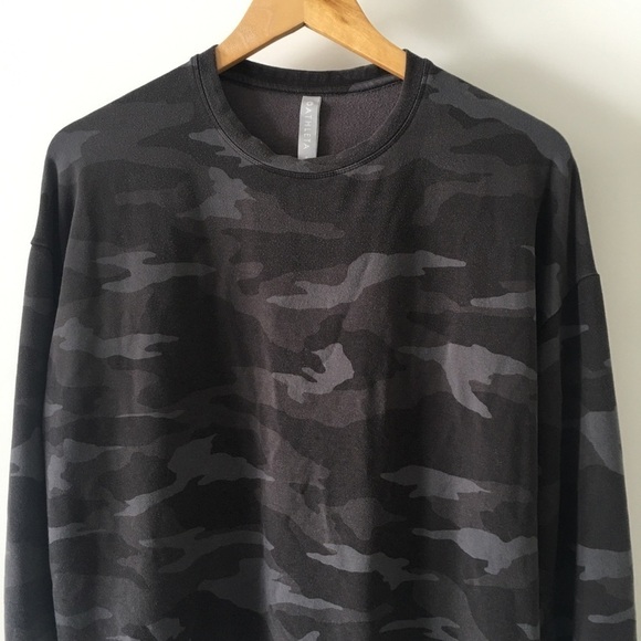 Athleta Studio to Street Camo Sweatshirt Women’s Size S - Picture 3 of 8
